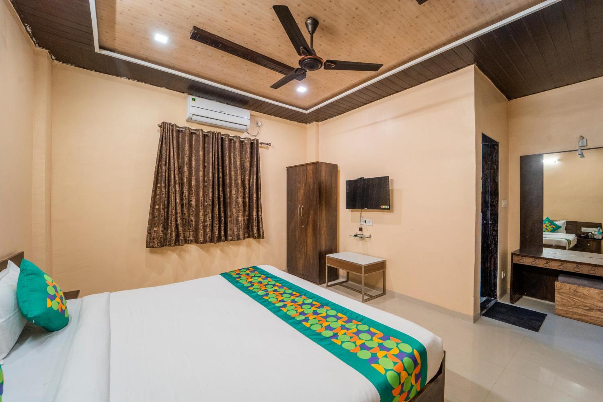 Hotel Treebo Iceberg à Mahābaleshwar Extérieur photo